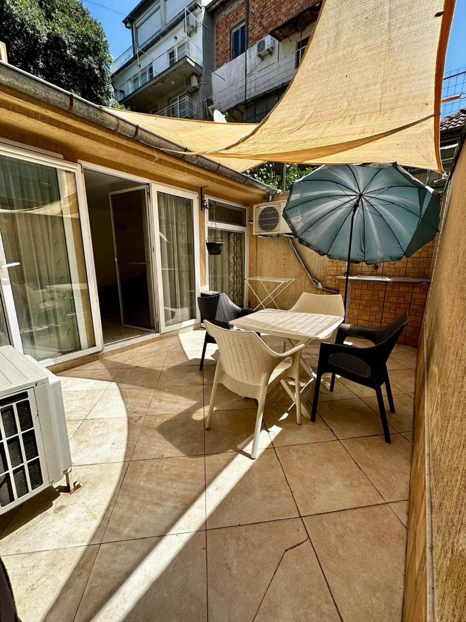 Green Central Apartment Varna Exterior foto